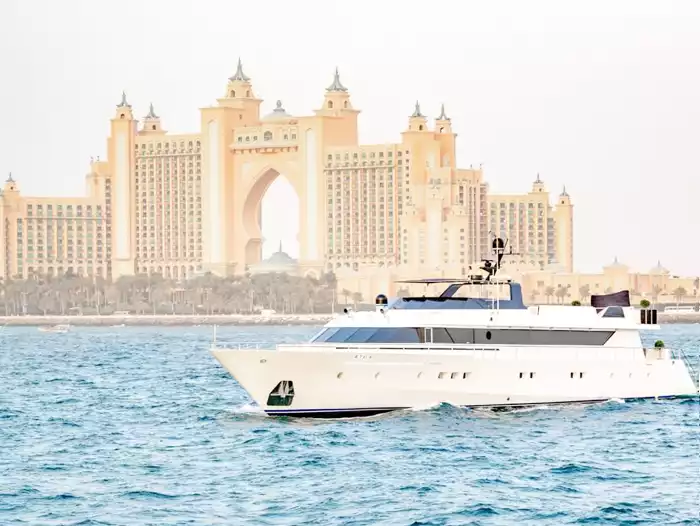 Yacht Hire Dubai