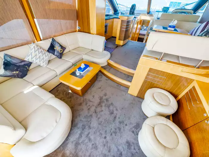 Yacht Hire Dubai